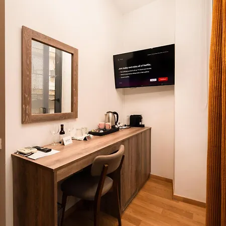 Luxury 3 Athens